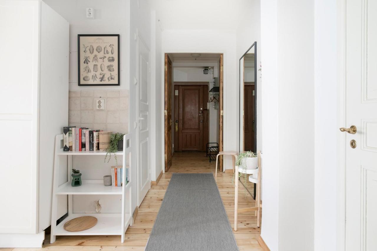 2Ndhomes Central & Spacious 85M2 Apartment In Yrjoenkatu 赫尔辛基 外观 照片